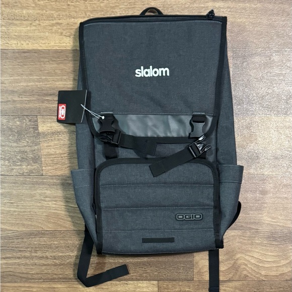 NWT OGIO Apex Crosshatch 17” Computer Rucksack - Picture 4 of 12